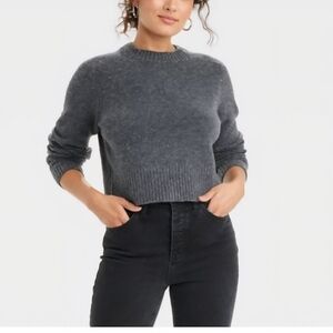 Universal Thread Charcoal Gray Crewneck Pullover Sweater